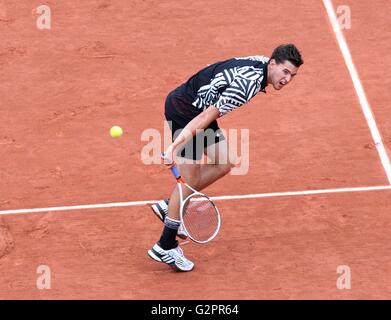 02.06.2016. Roland Garros, Paris, France, French Open Tennis Championships, Tag 12. Dominic Thiem (AUT) kehrt in seinen 4 Set Sieg im Viertelfinale gegen David Goffin (BEL) Stockfoto