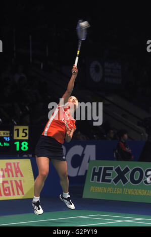 Jakarta, Indonesien am 2. Juni 2016. Nozomi Okuhara Japan gewinnen 21-15 und 21-8. 2. Juni 2016. Nozomi Okuhara (JPN) Badminton: Nozomi Okuhara Japans trifft eine Rückkehr gegen Kirsty Gilmour von Schottland während der Frauen-Single in die Indonesia Open 2016 in Jakarta, Indonesien am 2. Juni 2016. Nozomi Okuhara Japan gewinnen 21-15 und 21-8. © P Hardi Subiantoro/Sijori Bilder/AFLO/Alamy Live News Stockfoto