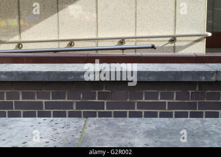 Mauerwerk, Treppen, Geländer Stockfoto