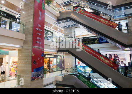 Einkaufszentrum Mall in Saigon, Vietnam, Asien Stockfoto