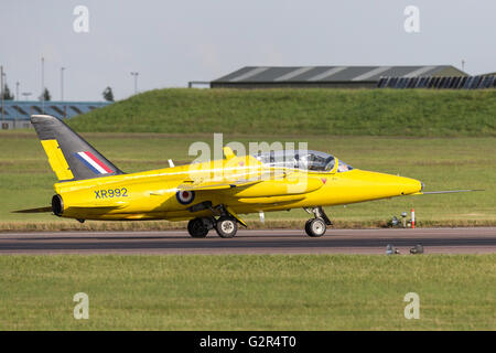 Ehemalige Royal Air Force (RAF) Hawker Siddeley Mücke Vintage jet G-MOUR aus der Mücke Display Team bei der RAF Waddington Airshow Stockfoto