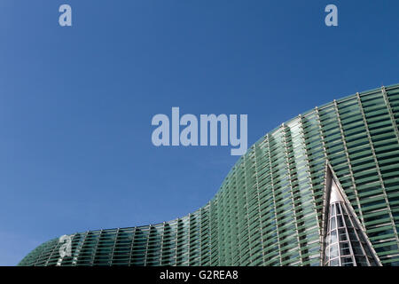 Das Nationale Kunstzentrum in Roppongi, Tokio, Japan. Stockfoto