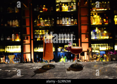 Die 28 Hongkong Street-cocktail-Bar in Singapur. Stockfoto