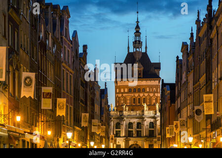 Danzig, Polen, lange Straße (Ulica Dluga) und das goldene Tor (Zlota Brama) Stockfoto