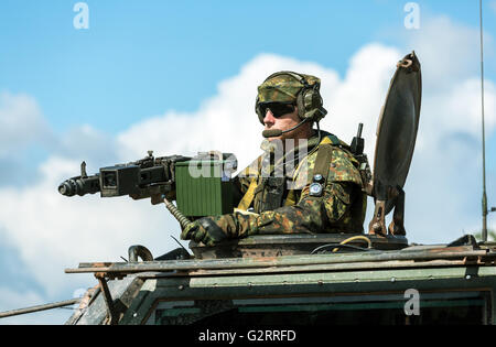 Gardelegen, Deutschland, Panzer Grenadier-Kompanie in einer Praxis auf dem Truppenübungsplatz Altmark Stockfoto