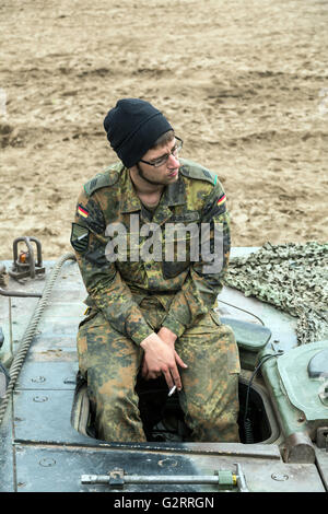 Gardelegen, Deutschland, Soldat auf dem Truppenübungsplatz Altmark Stockfoto