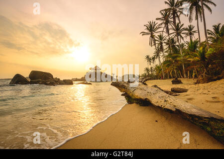 Sonnenaufgang am Cabo San Juan im Tayrona National Park Stockfoto