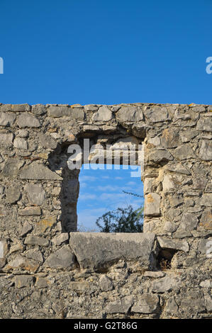 Blick auf die historischen Ruinen der Forte Rato in Tavira. Reisen und Ferien-Destinationen. Stockfoto