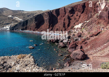Red Beach, Santorin, Kykladen, griechische Inseln, Griechenland, Europa Stockfoto