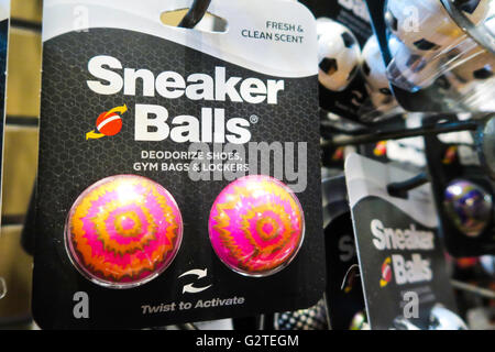 Modell des Sporting Warenspeicher Interieur, NYC Stockfoto Modell des Sporting Warenspeicher Interieur, NYC Stockfoto