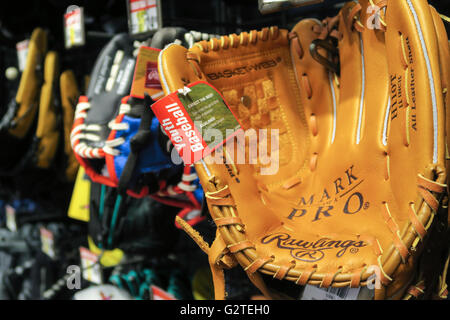 Modell des Sporting Warenspeicher Interieur, NYC Stockfoto Modell des Sporting Warenspeicher Interieur, NYC Stockfoto