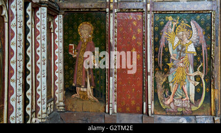 Bemalte Leinwand in St. Helena Kirche, Ranworth, Norfolk, England UK Stockfoto