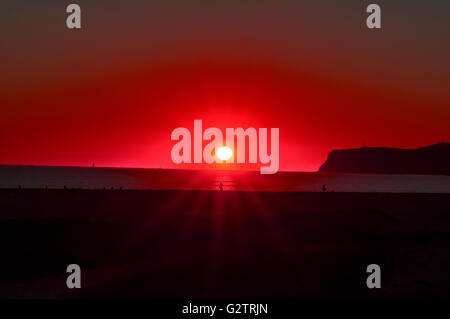 Red Sunset in Coronado, am Strand in Kalifornien Stockfoto