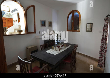 06.02.2016., Innenraum von Lawrence Durrell Haus (Bitter Zitronen) in Bellapais, Kyrenia (Girne), Nord-Zypern. Stockfoto