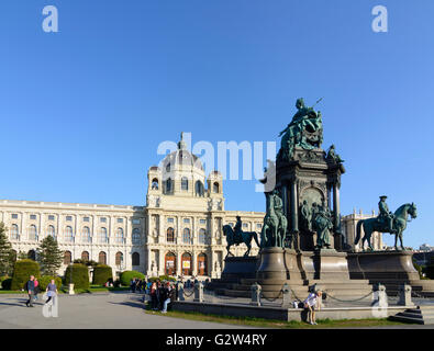 Maria-Theresien-Platz mit Denkmal von Maria Theresa und das Kunstmuseum, Austria, Wien, Wien Stockfoto