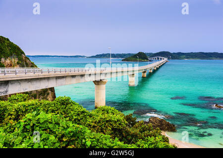 Tsunoshima Ohashi Brücke in Shimonoseki, Japan. Stockfoto