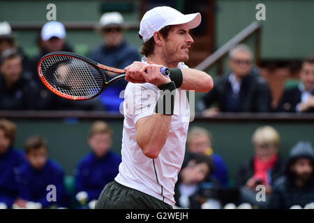 Paris, Frankreich. 4. Juni 2016. Roland Garros, Paris, France, French Open Tennis Championships, 13. Tag. Andy Murray (GBR) schlägt Stan Warinka in 4 Sätzen um den letzten Kredit: Action Plus Sport Bilder/Alamy Live News Stockfoto