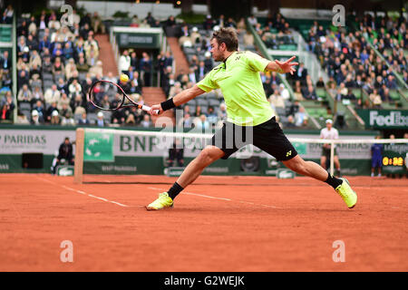 Paris, Frankreich. 4. Juni 2016. Roland Garros, Paris, France, French Open Tennis Championships, 13. Tag. Stan Wawrinka (SUI) verliert das Halbfinale gegen Andy Murray (GBR) Credit: Action Plus Sport Bilder/Alamy Live News Stockfoto