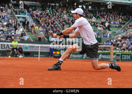 Paris, Frankreich. 4. Juni 2016. Roland Garros, Paris, France, French Open Tennis Championships, 13. Tag. Andy Murray (GBR) schlägt Stan Warinka in 4 Sätzen um den letzten Kredit: Action Plus Sport Bilder/Alamy Live News Stockfoto