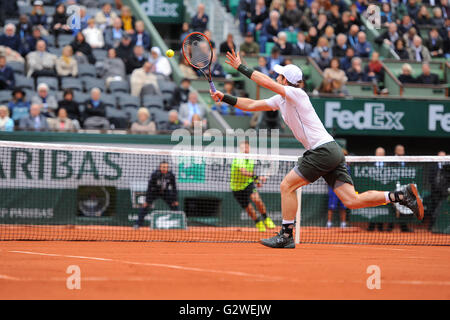 Paris, Frankreich. 4. Juni 2016. Roland Garros, Paris, France, French Open Tennis Championships, 13. Tag. Stan Wawrinka (SUI) Andy Murray (GBR) Credit: Aktion Plus Sport Bilder/Alamy Live-Nachrichten Stockfoto