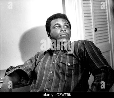 17. Dezember 2004 - MUHAMMAD ALI 1970. #7488. © BARBARA ROBIDOUX / © Globe Photos/ZUMAPRESS.com/Alamy Live News Bildnachweis: ZUMA Press, Inc./Alamy Live News Stockfoto