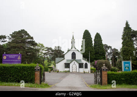 Deepcut Kasernen, die Garnison Kirche St. Barbara's vor der Princess Royal Barracks, Heimat der Königlichen Logistik Corp. gelegen Stockfoto