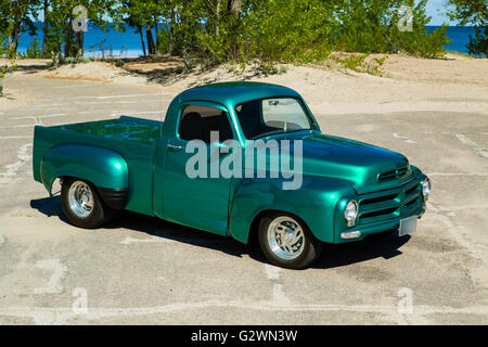 1956 Studebaker Transtar Stockfoto