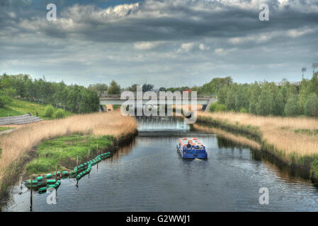 Fluß Lea Queen Elizabeth Olympic Park London Stockfoto