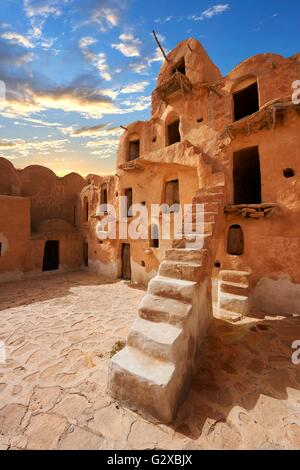 Ksar Ouled Soltane, befestigter Speicher bei Tataouine, Tunesien Stockfoto