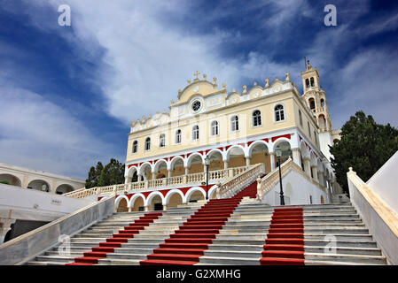 Die Kirche der Jungfrau Maria (Panagia) in Tinos Insel. Kykladen, Ägäis, Griechenland Stockfoto