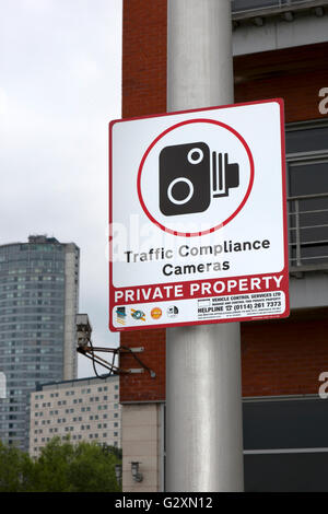 Verkehrskameras Compliance anmelden Private Property, Liverpool, Merseyside, Großbritannien Stockfoto