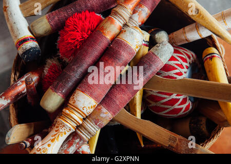 Traditionelle balinesischer perkussiver Musik Instrumente Instrumente für "Gamelan" Ensemble Musik, Ubud, Bali, Indonesien. Stockfoto