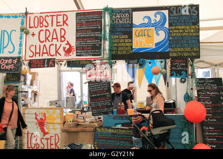 Cafe Mor Meeresfrüchte, Food Hall, Hay Festival 2016, Hay-on-Wye, Kind, Powys, Wales, Großbritannien Vereinigtes Königreich UK Europe Stockfoto