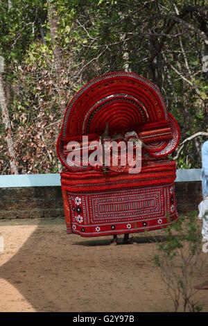 während ein Kaliyattam Festival in einem hinduistischen Tempel in kannur Stockfoto