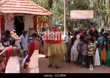 Vishnumurthi theyyam Stockfoto