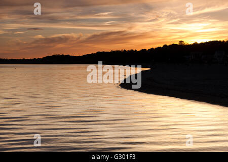 Port Stanley Ontario, Kanada - 31. Mai 2016. Die Lake Erie Küstenlinie entlang Port Stanley Hauptstrand. Stockfoto