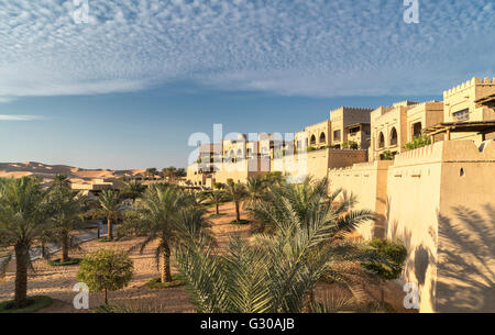 Qasr Al Sarab Desert Resort, ein Luxus-Resort von Anantara in der leeren Viertel Wüste, Abu Dhabi, Vereinigte Arabische Emirate Stockfoto