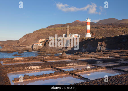 Salinen Teneguia, Faro de Fuencaliente Leuchttürme, Punta de Fuencaliente, La Palma, Kanarische Inseln, Spanien, Europa Stockfoto