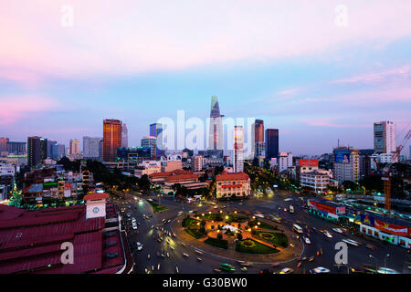 Ben Thanh Market-Bereich und Bitexco Financial Tower, Ho-Chi-Minh-Stadt (Saigon), Vietnam, Indochina, Südostasien, Asien Stockfoto