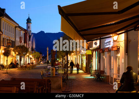 Oberen und unteren Markt mit Maria Hilf Kirche und Mariensäule, Deutschland, Bayern, Bayern, Oberbayern, Murnau bin Staffelsee Stockfoto