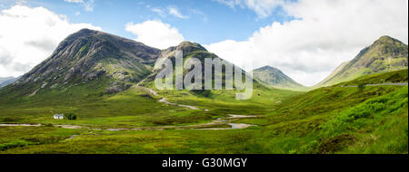 Panorama von Stob Dearg auf Buachaille Etive Mor in Glen Coe, Schottland, Vereinigtes Königreich Stockfoto