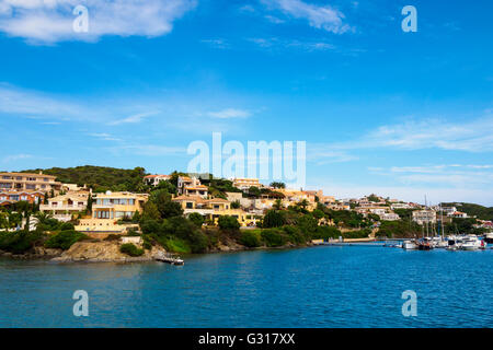 Luxusvillen von Mahon Einlauf in Menorca, Spanien - Europa Stockfoto