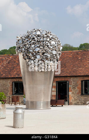 Hauser & Wirth Kunstgalerie Skulptur, Bruton, Somerset, England, Großbritannien Stockfoto