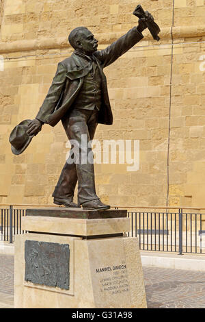 Statue von Manwel Dimech Stockfoto