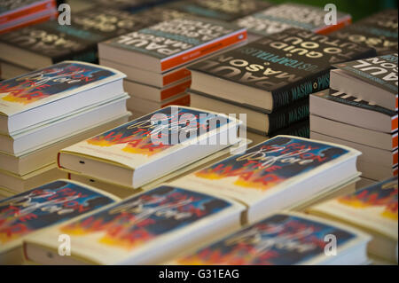 Bücher zum Verkauf im Buchladen bei Hay Festival 2016 Stockfoto