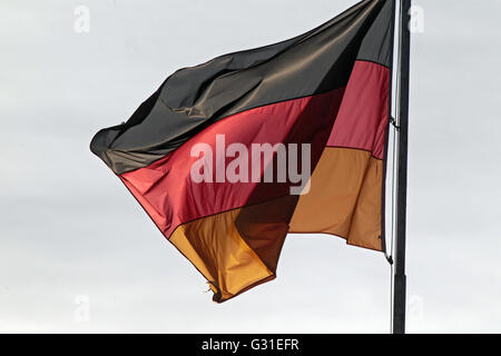 Hoppegarten, Deutschland, Staatsflagge der Bundesrepublik Deutschland Stockfoto