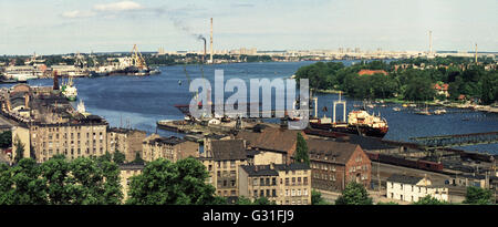 Rostock, DDR, mit Blick auf die Ueberseehafen Rostock am Unterwarnow Stockfoto