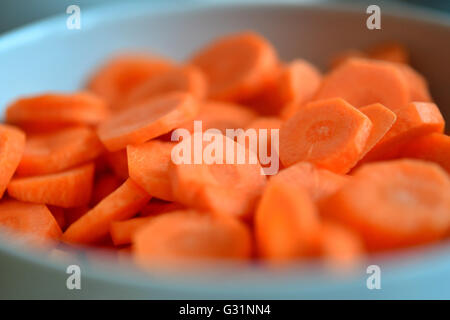 Hannover, Deutschland, Detail Schuss von geschnittenen   carrots Stockfoto