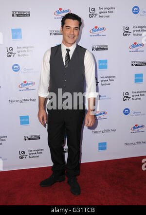 Hollywood, CA, USA. 5. Juni 2016. 5. Juni 2016 - Hollywood, Kalifornien - Christopher Papakaliatis. Anreise für die 2016 statt LA griechischen Film Festival Premiere von "Worlds Apart" in der ägyptischen Theater. Bildnachweis: Birdie Thompson/AdMedia Credit: Birdie Thompson/AdMedia/ZUMA Draht/Alamy Live-Nachrichten Stockfoto