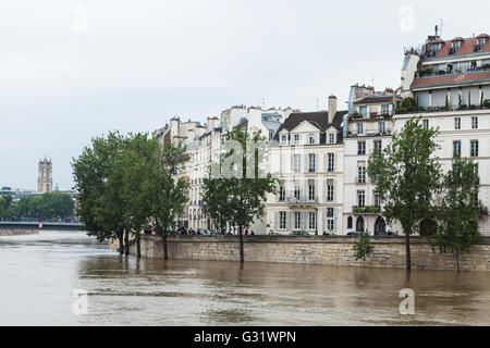 Hochwasser in Paris, Ile-de-St.Louis, Quai d ' Orléans, 2016 Stockfoto